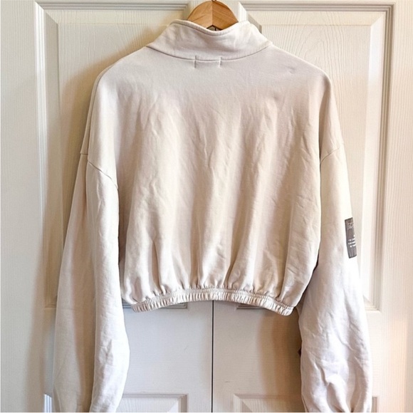 The Mayfair Group Cream 1/4 Zip Oversize Cropped Preppy Embroidered Sweatshirt - Picture 3 of 10